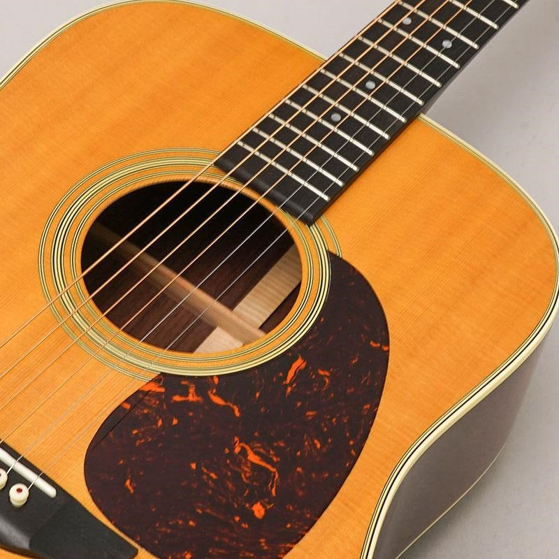 Used_Martin_D-28_Standard_'21_07