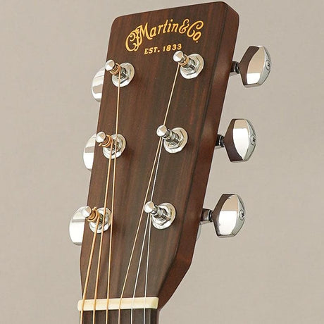 Used_Martin_D-28_'05_10