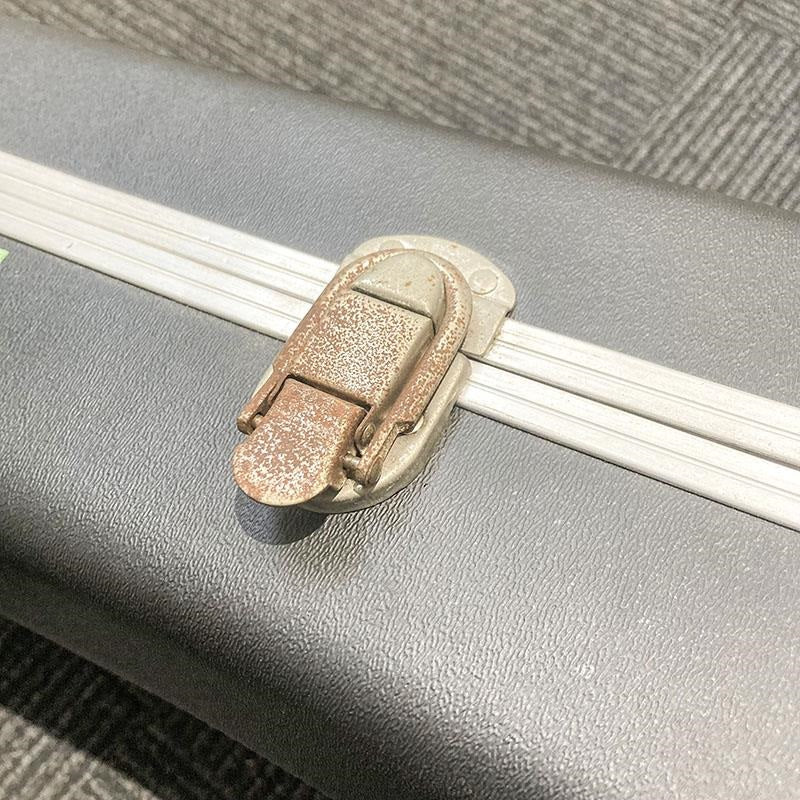 Used_Martin_D-28_'05_11