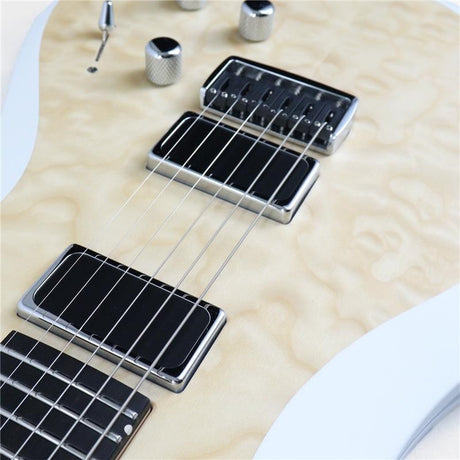 Used_Mary_One_Custom_Quilted_Relish_in_Maple，_Natural，_and_White_Edge_[SN_200098]_08