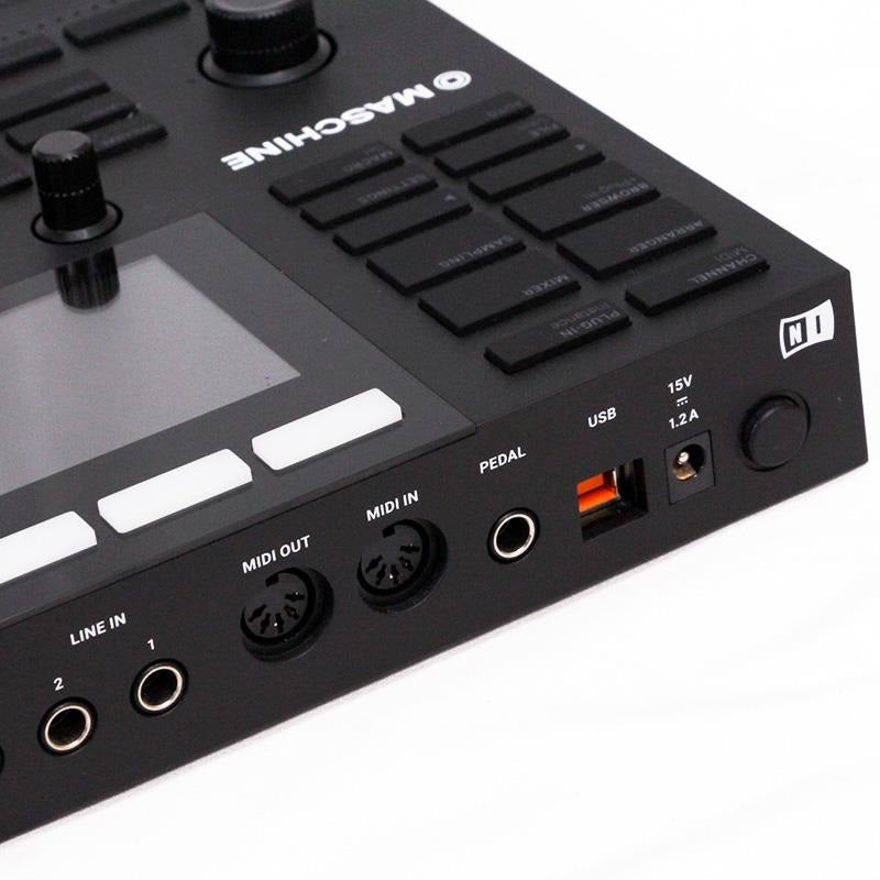 Used Maschine MK3 by Native Instruments – Ikebe Musical