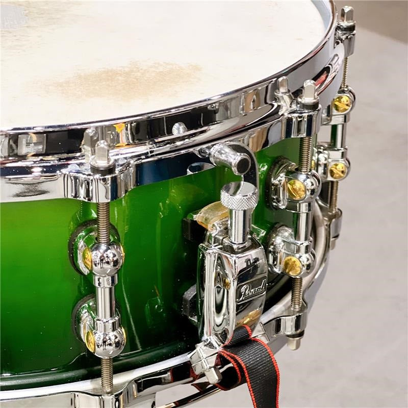 Used_Masters_Premium_Birch_14__x_5_5__Snare_Drum_-_Emerald_Fade_BRP1455S_C_02
