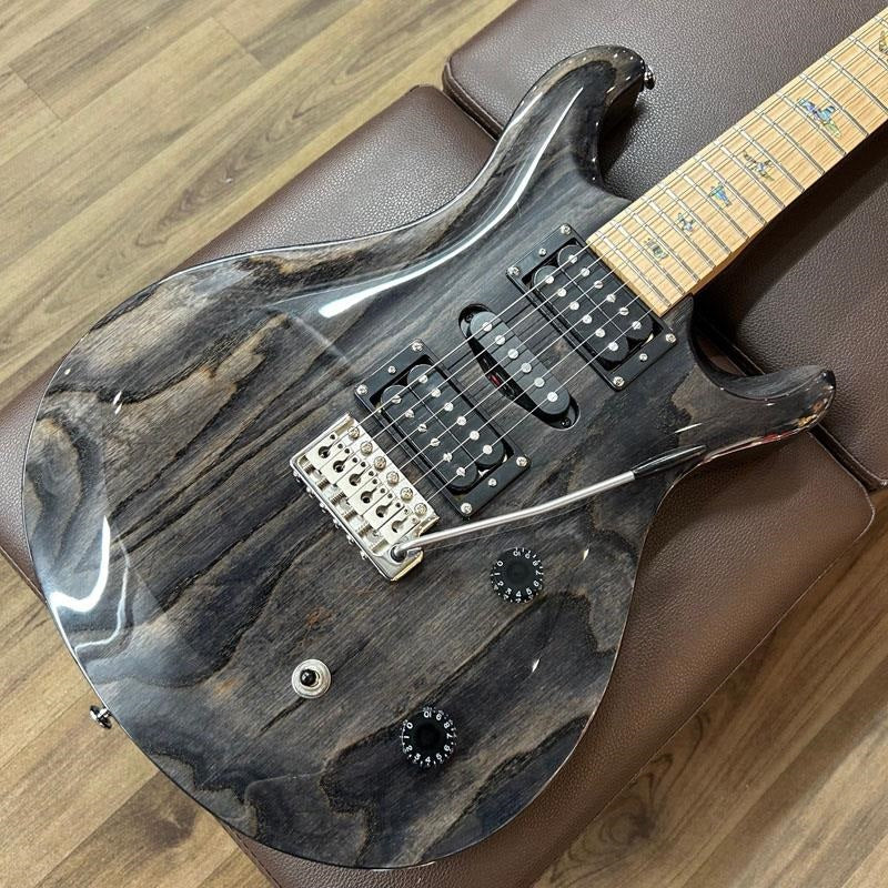 Used_Paul_Reed_Smith_SE_Swamp_Ash_Special_(Charcoal)_[SN_CTIF067914]_09