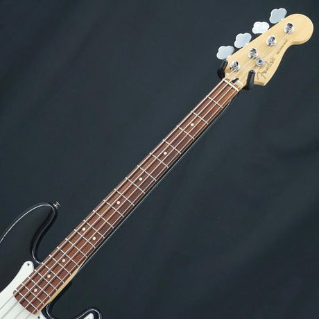 Used_Player_Precision_Bass_(Black)_05