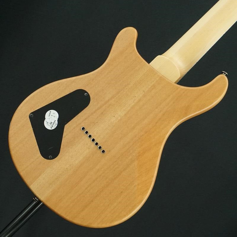 Used_SE_Mark_Holcomb_SVN_(Natural_Satin_Walnut_Veneer)_[SN_B29822]_Paul_Reed_Smith_02