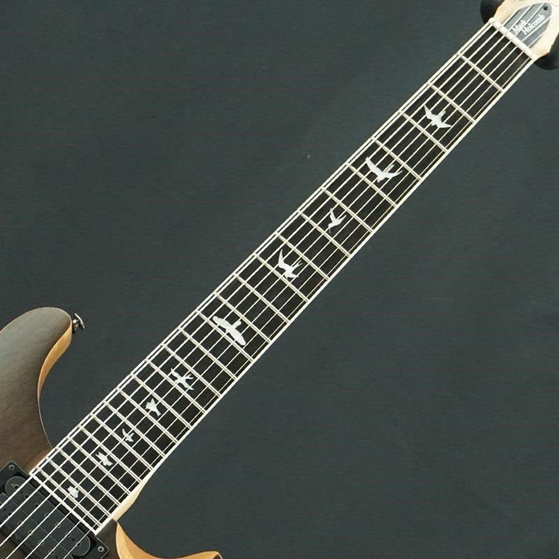 Used_SE_Mark_Holcomb_SVN_(Natural_Satin_Walnut_Veneer)_[SN_B29822]_Paul_Reed_Smith_05