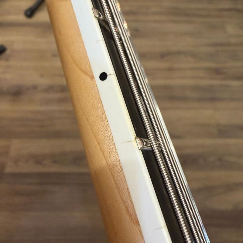 Used_SE_Mark_Holcomb_SVN_(Natural_Satin_Walnut_Veneer)_[SN_B29822]_Paul_Reed_Smith_10