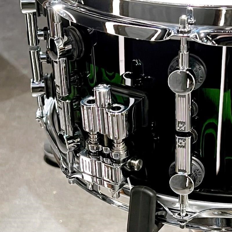 Used_SQ2_System_Snare_Drum_-_Beech_Heavy_14x7_-_Green_Tribal_Stripe_[Custom_Order]_03