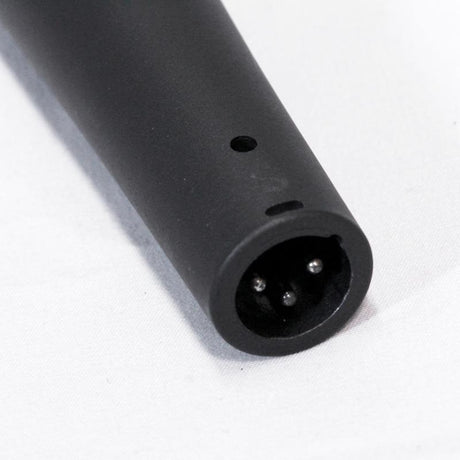 Used_Shure_SM57-LC_(classic_dynamic_microphone)_(a_staple_for_instrument_and_guitar_recording)_03