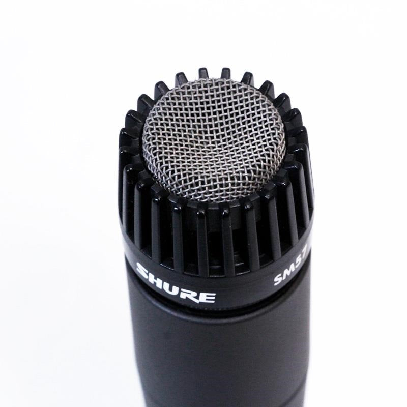 Used_Shure_SM57-LC_(classic_dynamic_microphone)_(a_staple_for_instrument_and_guitar_recording)_05