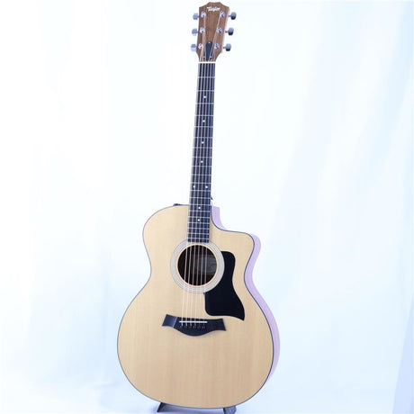 Used_Taylor_114ce_(2015_model_with_ES-T)_02