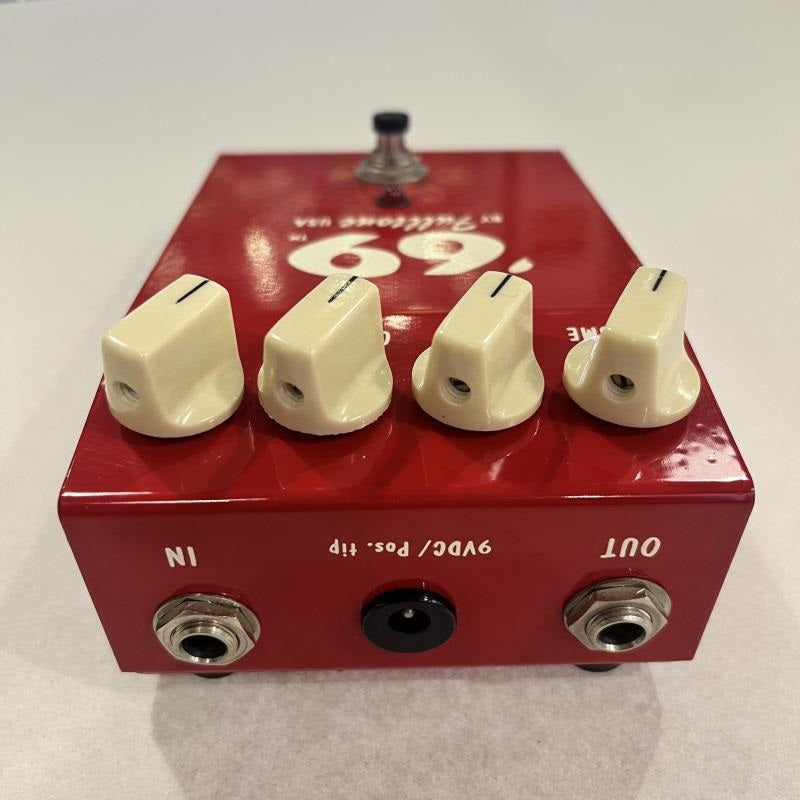 Used_The_'69_Early_Model_V1_(Fulltone)_Fuzz_Pedal_NKT275_04