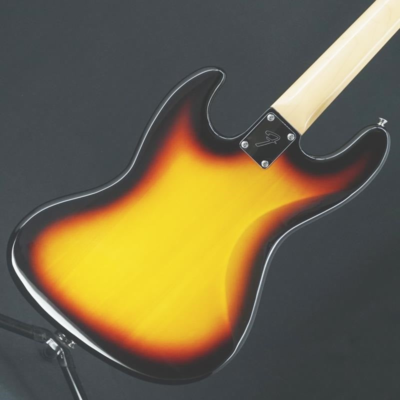 Used_Traditional_Late_60s_Jazz_Bass_(3-Color_Sunburst)_02