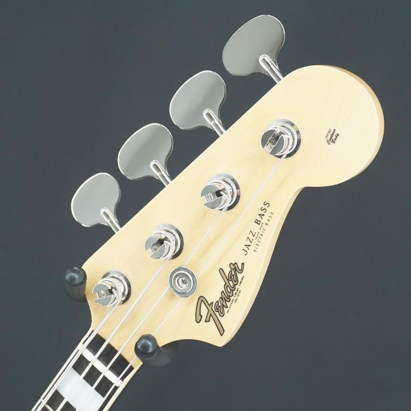 Used_Traditional_Late_60s_Jazz_Bass_(3-Color_Sunburst)_07