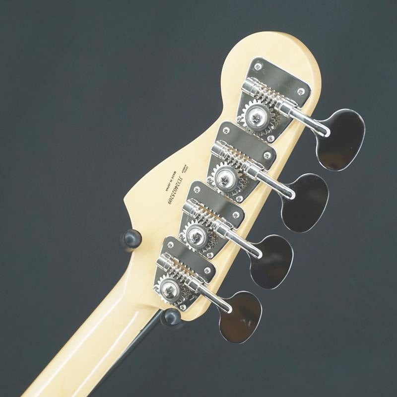 Used_Traditional_Late_60s_Jazz_Bass_(3-Color_Sunburst)_08