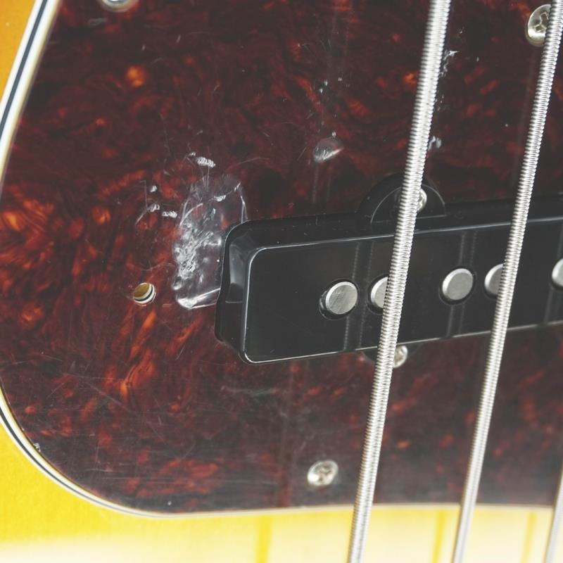 Used_Traditional_Late_60s_Jazz_Bass_(3-Color_Sunburst)_09