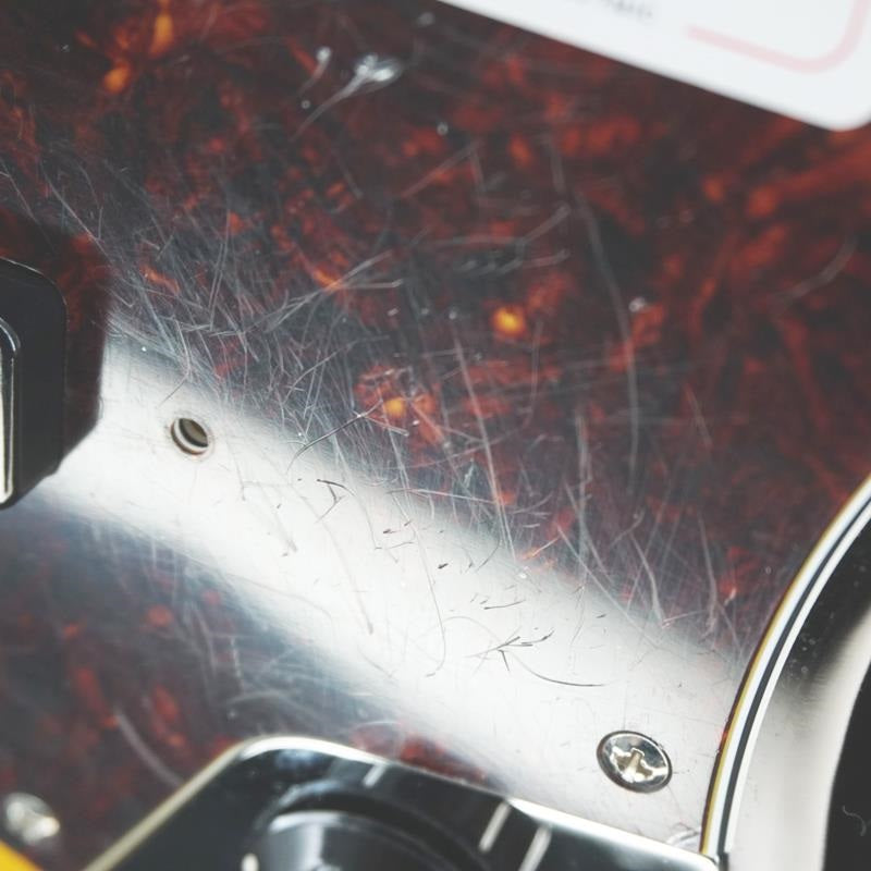 Used_Traditional_Late_60s_Jazz_Bass_(3-Color_Sunburst)_10