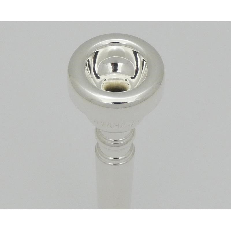 Used_Yamaha_17B4_Trumpet_Mouthpiece_02