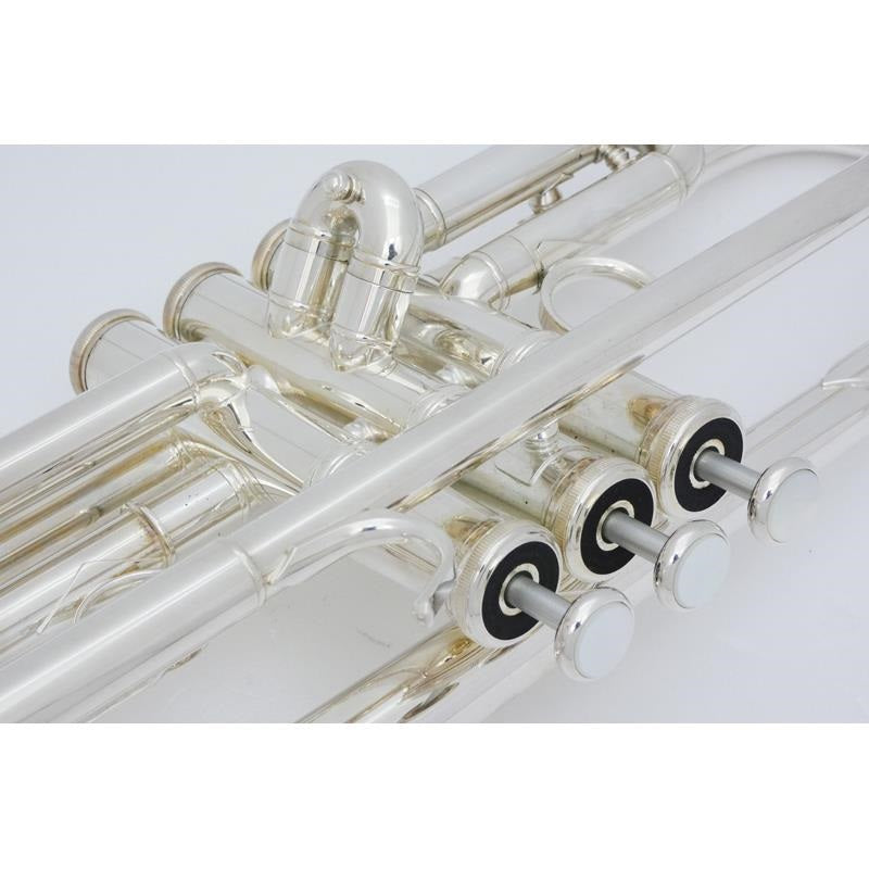 Used_Yamaha_YTR-8335WS_#566__5_Bb_Trumpet_(Selected_by_Osamu_Kamishiro)_03