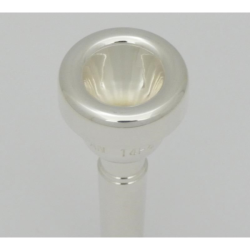Used_Yamaha___14F4_Flugelhorn_Mouthpiece_02