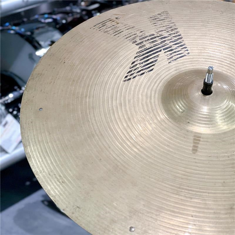 Used_Zildjian_Dark_Crash_17_[1185g][Riveted]_03