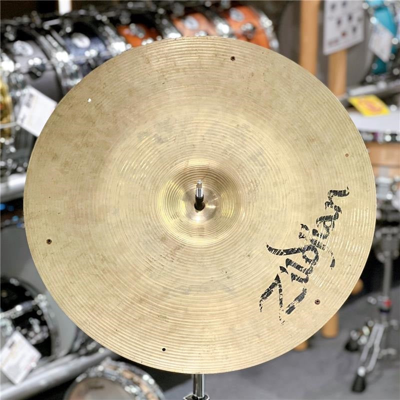 Used_Zildjian_Dark_Crash_17_[1185g][Riveted]_04