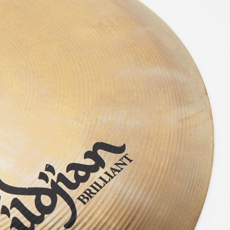 Used_Zildjian_Medium_Crash_18_[Brilliant_Finish_1672g]_06