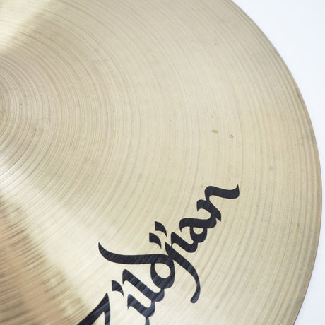 Used_Zildjian_Medium_Ride_18_[1688g]_05