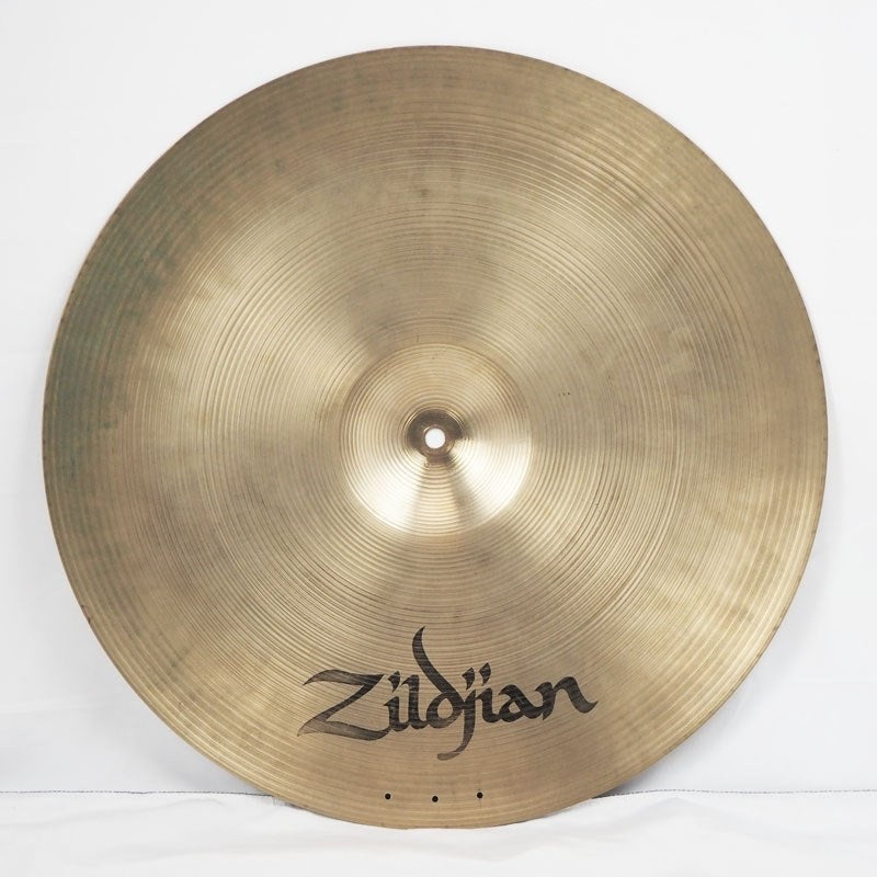 Used_Zildjian_Medium_Ride_20_[2458g]_with_rivet_holes_02