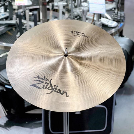 Used_Zildjian_Medium_Thin_Crash_16_[1180g]_01