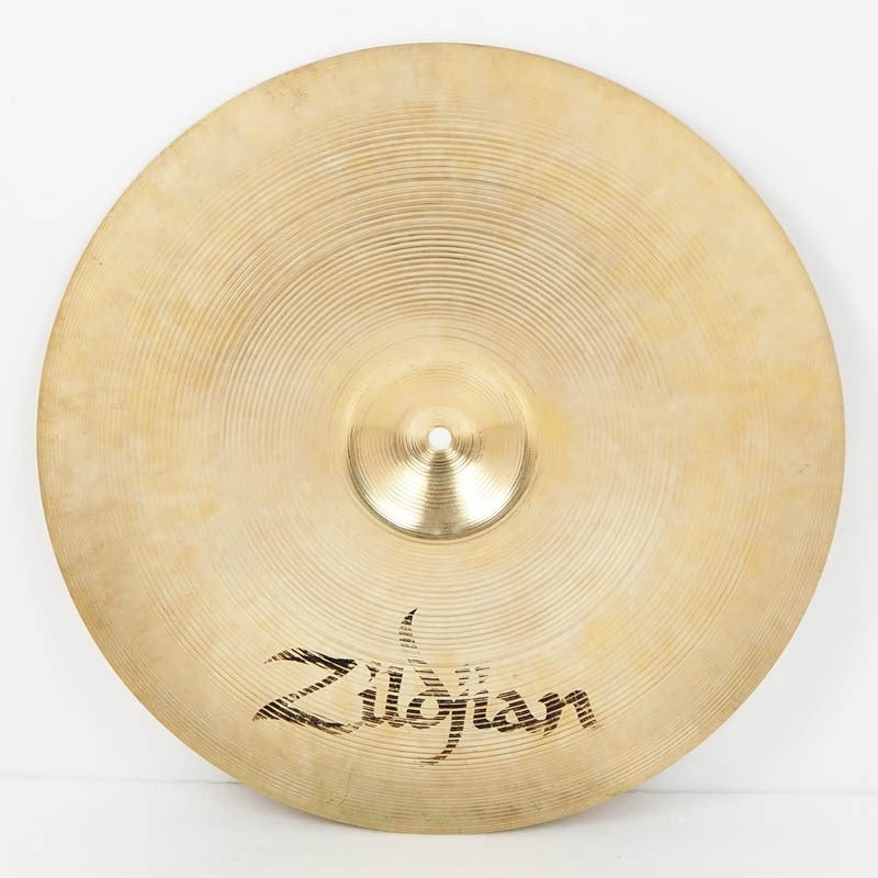 Used_Zildjian_Medium_Thin_Crash_17_[Brilliant_Finish_1222g]_02