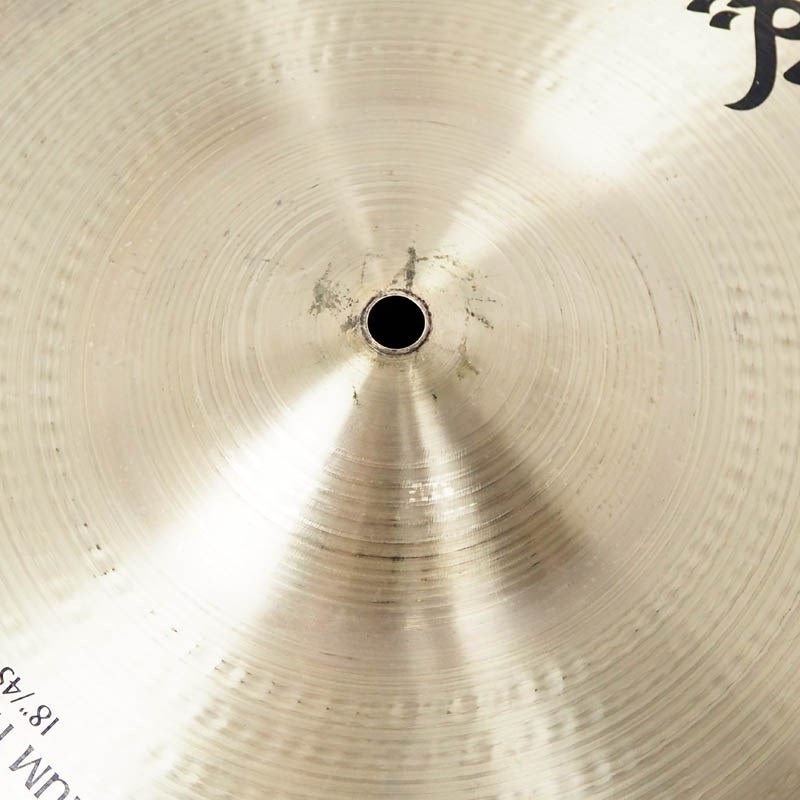 Used_Zildjian_Medium_Thin_Crash_18_[1430g]_05