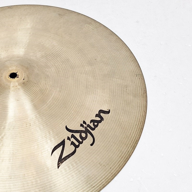 Used_Zildjian_Medium_Thin_Crash_19_[1758g]_05