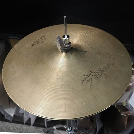 Used_Zildjian_New_Beat_HiHat_14_pair_[Top__1164g_Bottom__1536g]_03