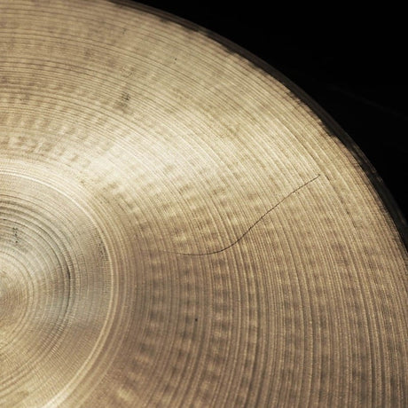 Used_Zildjian_New_Beat_HiHat_14_pair_[Top__1164g_Bottom__1536g]_07