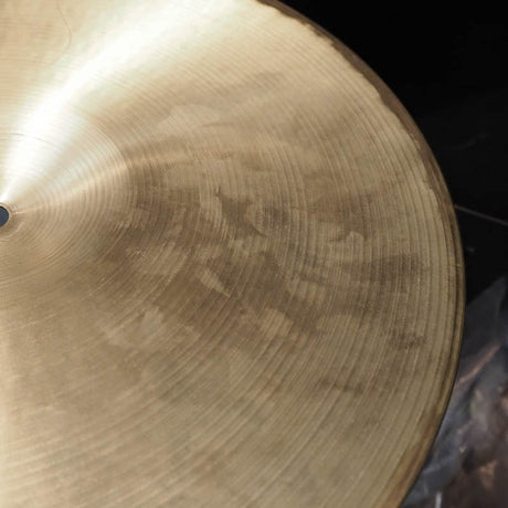 Used_Zildjian_New_Beat_HiHat_14_pair_[Top__1164g_Bottom__1536g]_11