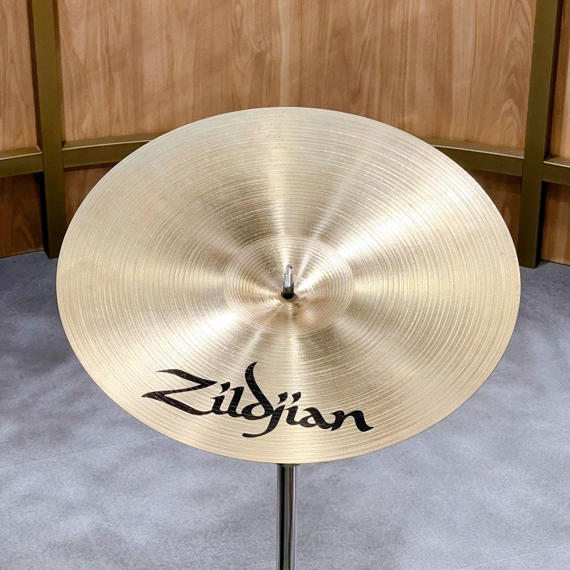 Used_Zildjian_Thin_Crash_16_[955g]_03