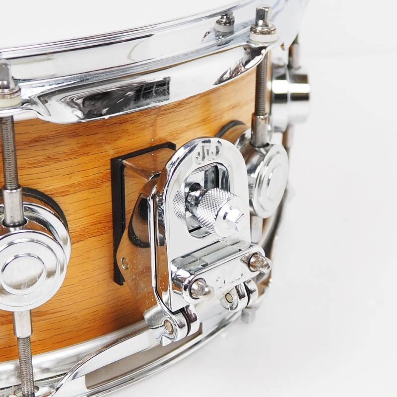 Used，_Price_Reduced!_Collector's_Series_Super_Solid_Oak_14x5_5__Guitar_with_SKB_Hard_Case_06