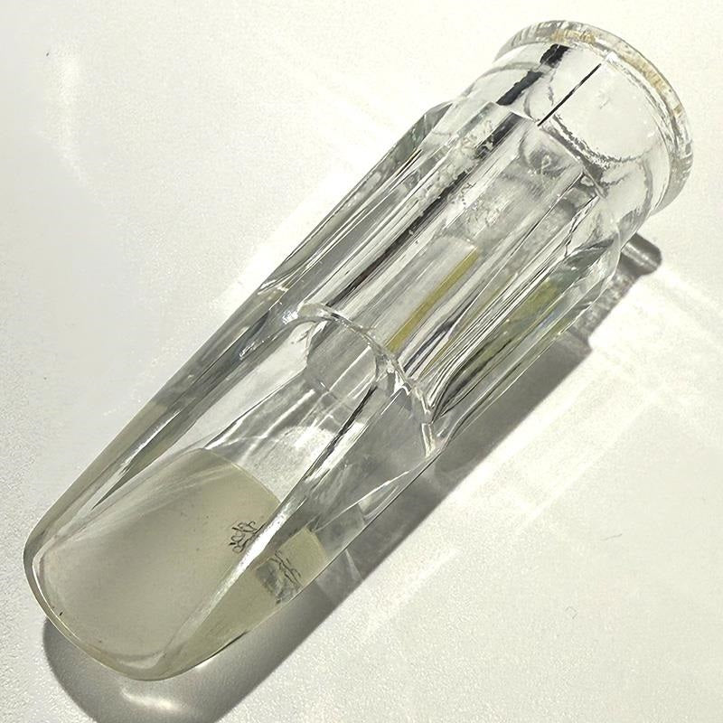 Used_alto_saxophone_mouthpiece，_manufacturer_unknown_(POMARICO_OEM_)，_glass_02