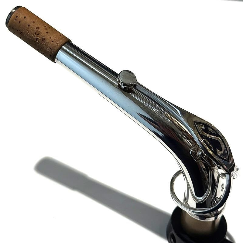 Used_alto_saxophone_neck_for_SA-80II_Jubilee，_silver-plated_finish_02