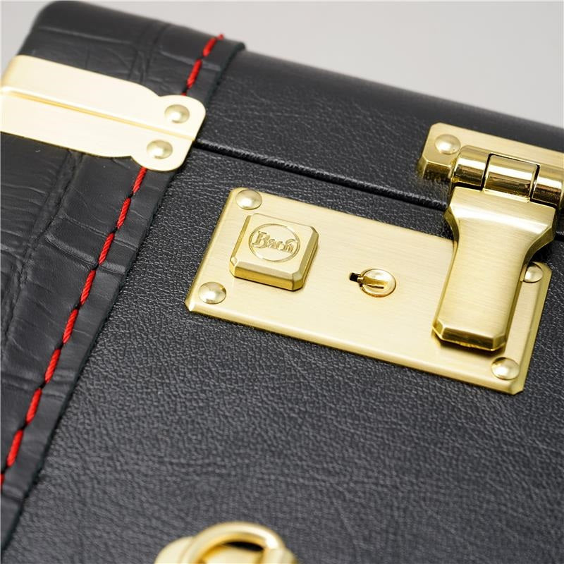 Used_bag___genuine_double_trumpet_case_(hard_type)_04