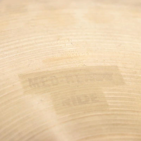VINTAGE_1970's_A_Zildjian_Medium_Heavy_Ride_18''_[1905g]_02