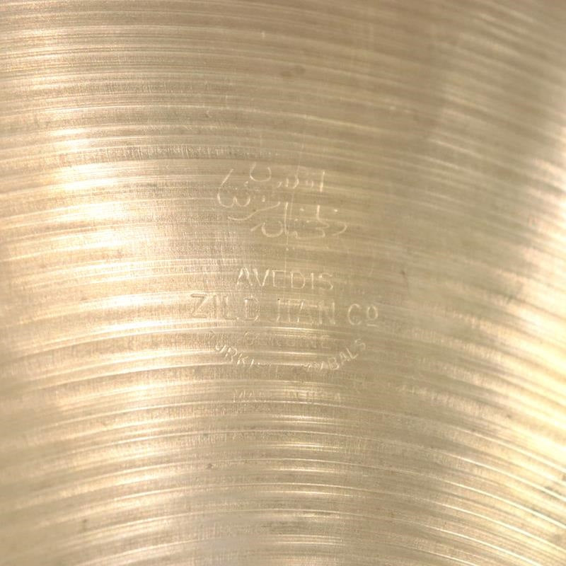 VINTAGE_1970s_A_Zildjian_Crash_18''_[1680g]_03