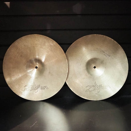 [VINTAGE]70s_A_Zildjian_New_Beat_HiHat_14_pair_[Top_1010g_Bottom_1432g]_02