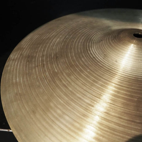 [VINTAGE]70s_A_Zildjian_New_Beat_HiHat_14_pair_[Top_1010g_Bottom_1432g]_07