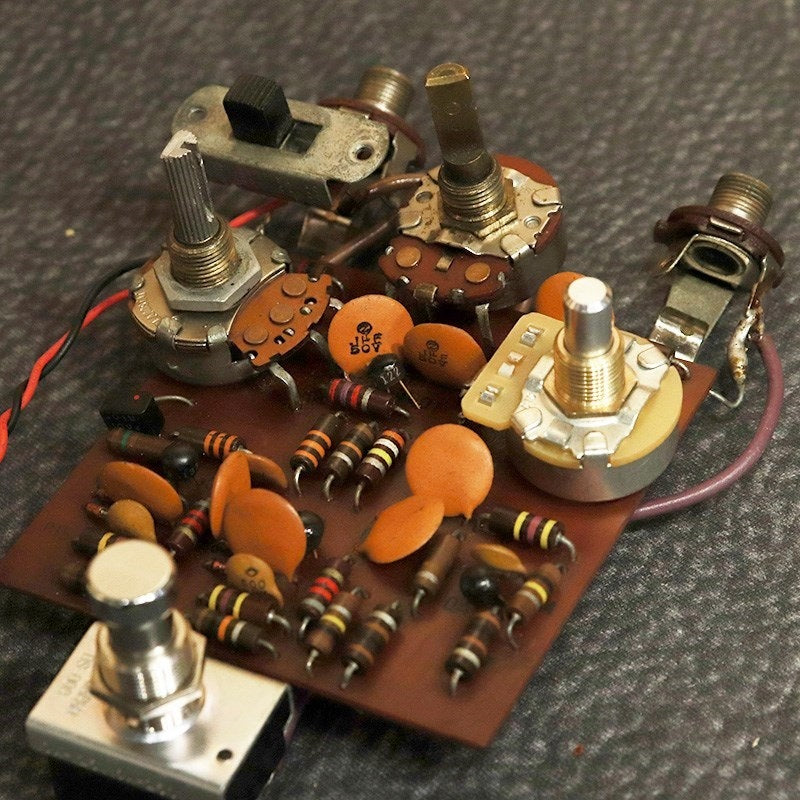 VINTAGE_Big_Muff_Pi_1st_Version__Triangle__'71_05