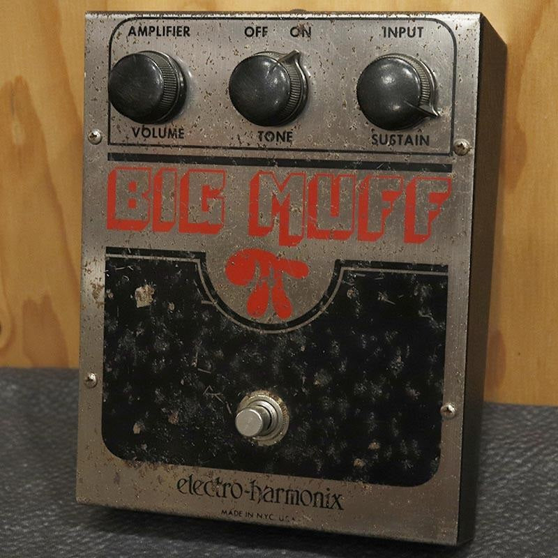 VINTAGE Big Muff Pi Version 3 OFF-ON Switch Black Line '76 by