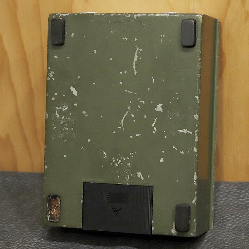 VINTAGE_Big_Muff_Pi_Version_7_Civil_War_early90's_Green_Bottom_02