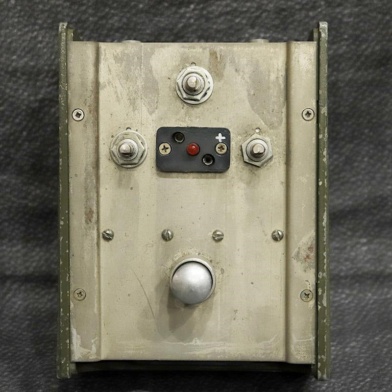 VINTAGE_Big_Muff_Pi_Version_7_Civil_War_early90's_Green_Bottom_05