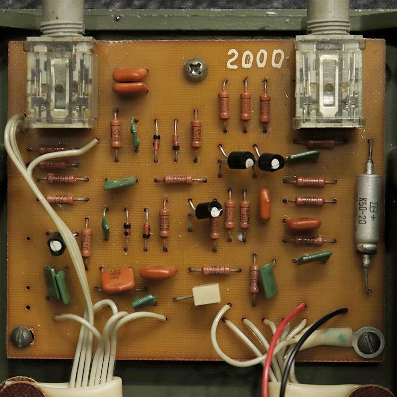 VINTAGE_Big_Muff_Pi_Version_7_Civil_War_early90's_Green_Bottom_07